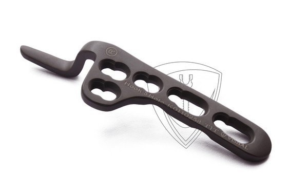 Titanium Locking Clavical Hook Plate (Blade Height - 15 mm) 