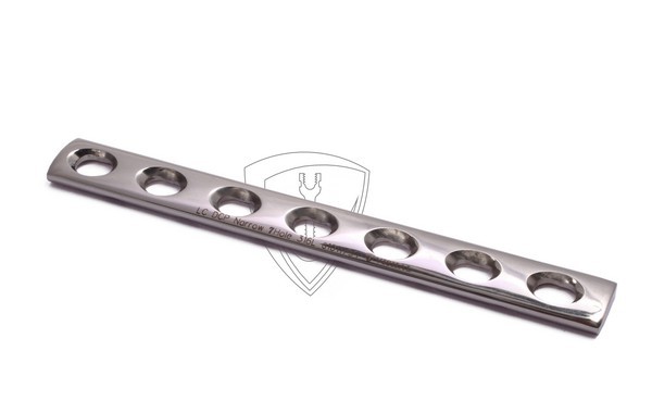 L.C. DC Plate Narrow 4.5mm 